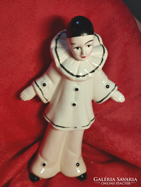 Pierot porcelain clown, nipp