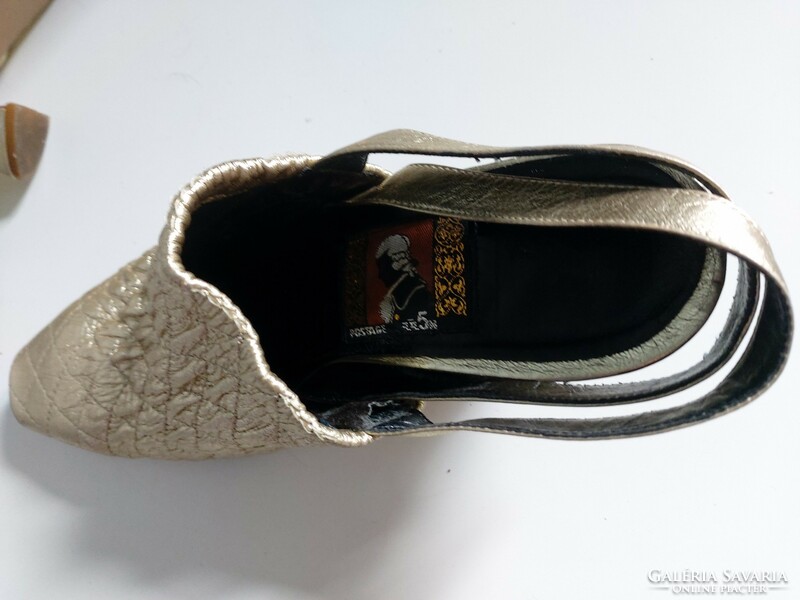 Beautiful, historical, rococo-style soft Italian leather sandals, historical, xviii. Century style