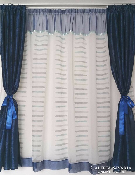 Blue and aqua green patterned curtain with crumpled satin blackout is new