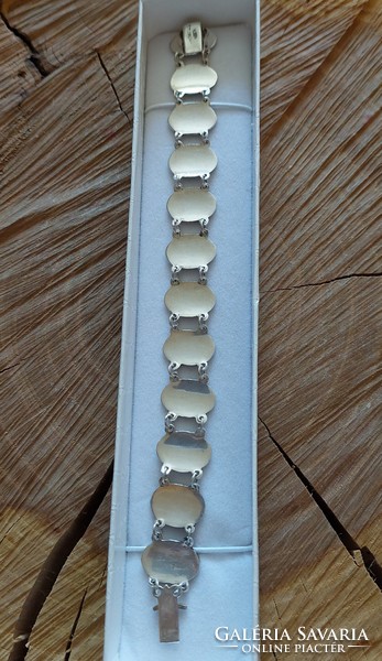 Siamese silver bracelet