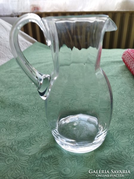 Glass jug with 6 cups