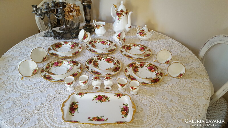 Beautiful royal albert old country roses tea and coffee set for 6 people, breakfast set