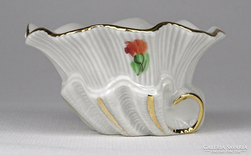 1O044 Herend porcelain ring holder with flower pattern