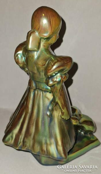 Zsolnay eozin antique girl with goose, shield seal