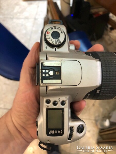 Canon Eos 300 fényképezőgép, szép állapotban , gyűjtőknek.