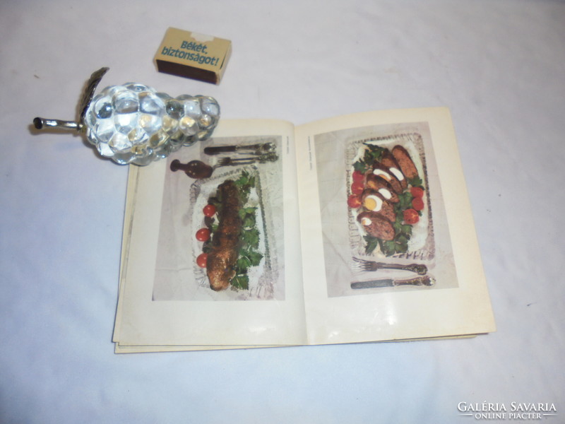 Herbst Péterné: Magyarországi zsidó ételek 1984 - szakácskönyv