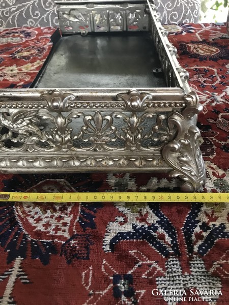 Stove front, ash catcher in good condition