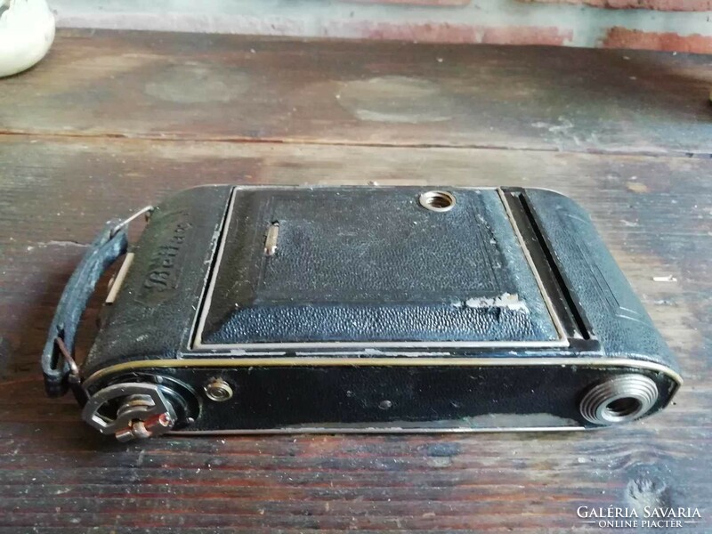 Bettax 1931 camera, in good condition for its age, hand-held camera with accordion, photo machine