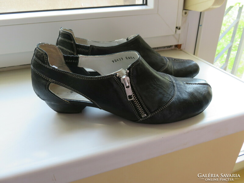 "FIDJI" LUXUS KATEGÓRIA, 40.-41 borjúbőr női kényelmi cipő