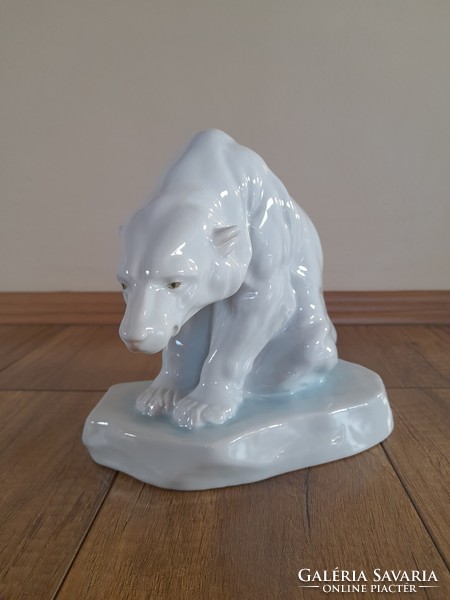 Old Herend polar bear