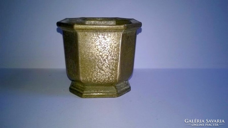 Tiny copper pot 1.
