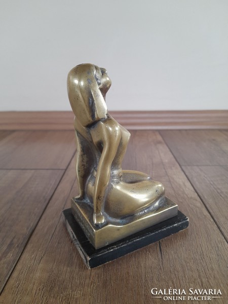 Hirmann Ferenc bronze Cleopatra