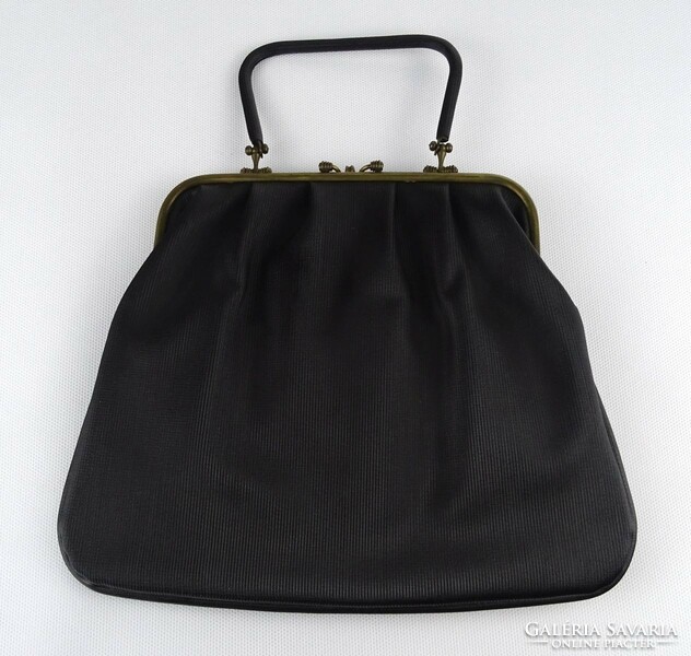 1O052 Régi rézcsatos fekete színű ridikül női kézi táska