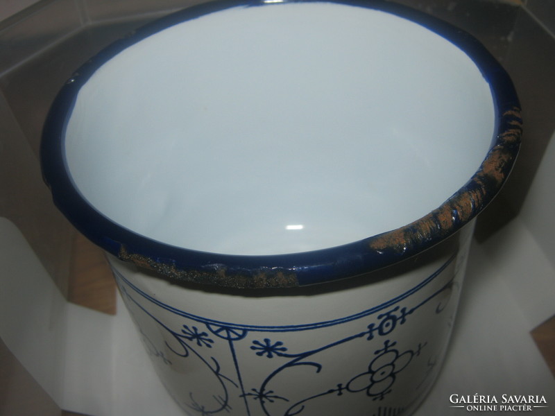 Blue floral enamel mug