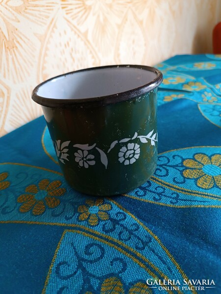 Enamel mug