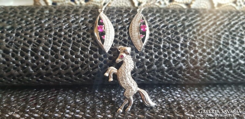 Silver set (earrings, horse pendant)