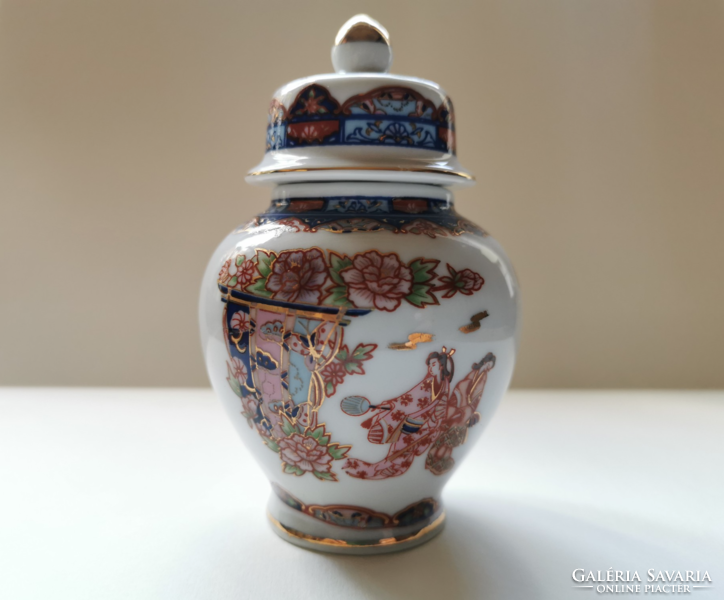 Autentikus eredeti japán porcelánváza/urna