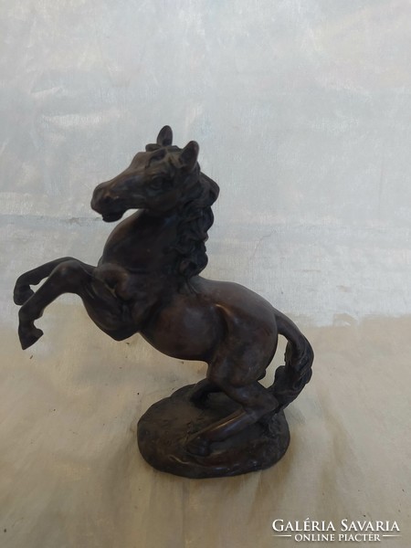 Resin horse statue