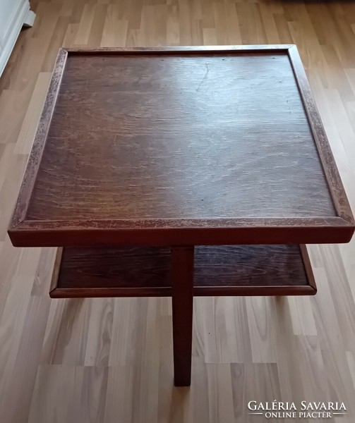 Art Deco stílusú asztal
