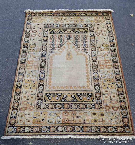 Hand-knotted Turkish prayer rug