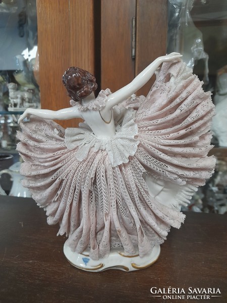 Alt German, Germany rudolstadt-volkstedt ackermann & fritze 1908-1920 dancing woman porcelain figure. 20 Cm.