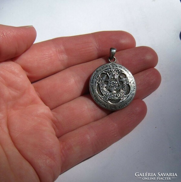 Különleges, tervezői ezüst medál, P. Borda, kelta, varázsige, pentagramma