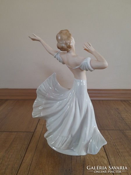 Old wallendorf porcelain dancer