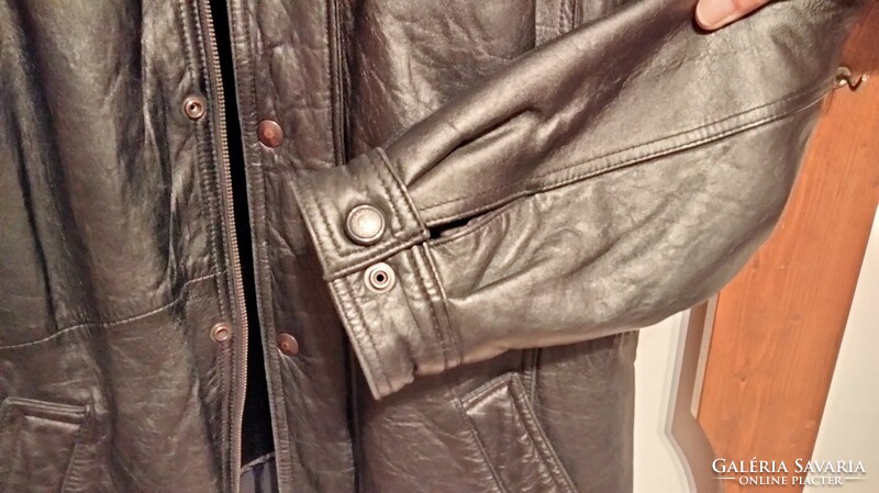 Férfi valódi bőr kabát kivehető szőrme béléssel – L – pontos méréssel