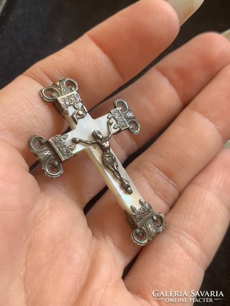 Silver applique shell crucifix pendant
