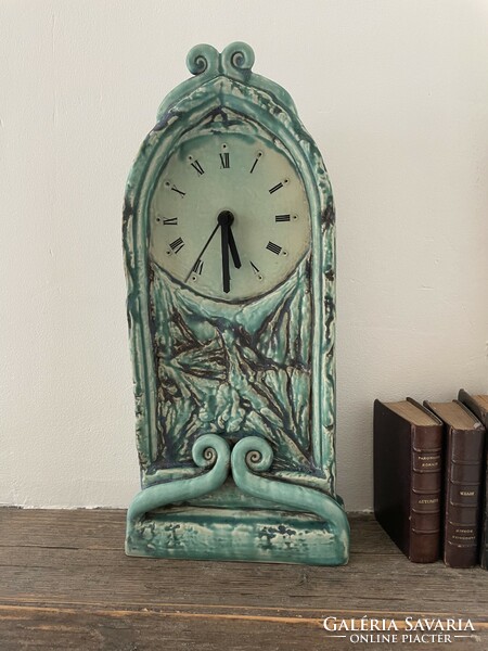 Large celadon (celadon) glazed industrial ceramic table clock with Junghans clock mechanism