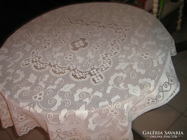 Cute baroque lace tablecloth