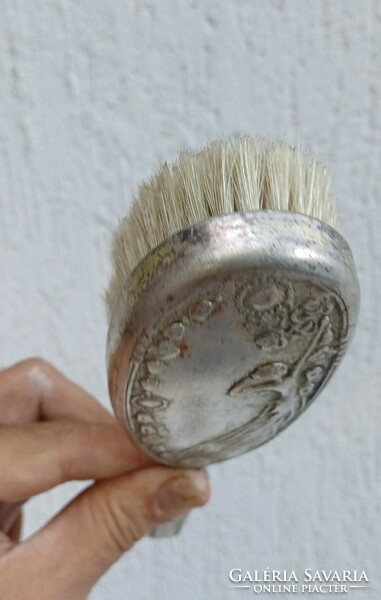 Beautiful art nouveau toilet brush clothes brush, crumb brush decoration, cinema props for toilet table
