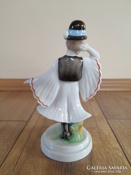Antik Herendi porcelán táncoló legény figura