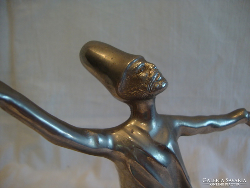 Art Deco iszlám Szúfi mozgó dervis szobor