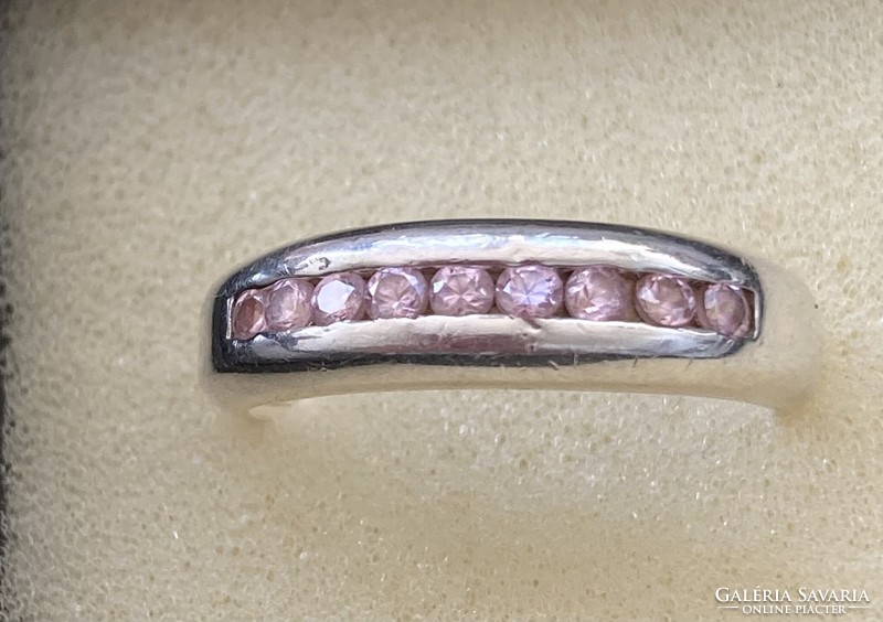 Pink stone silver ring