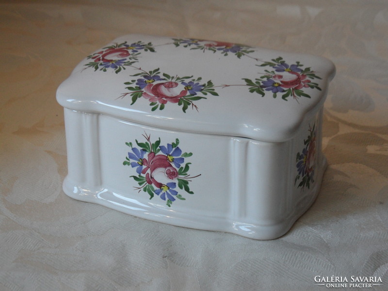 Városlőd porcelain bonbonier, box