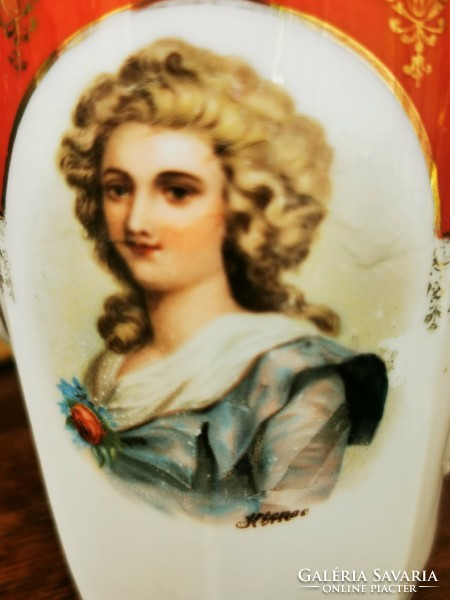 Antique Viennese coffee pouring lady with portrait