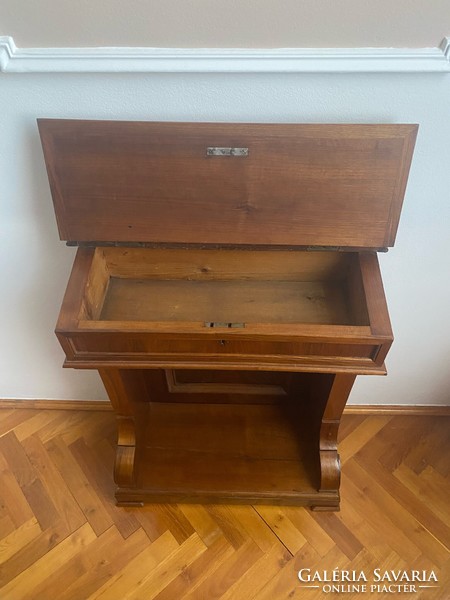 Biedermeier imapad