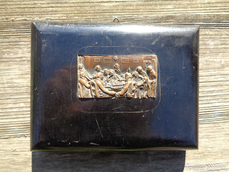 Chess players, bronze plaque, in a wooden frame
