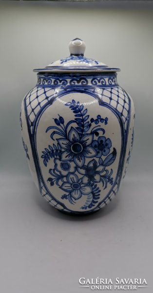 Antik porcelán fedeles váza (1870)