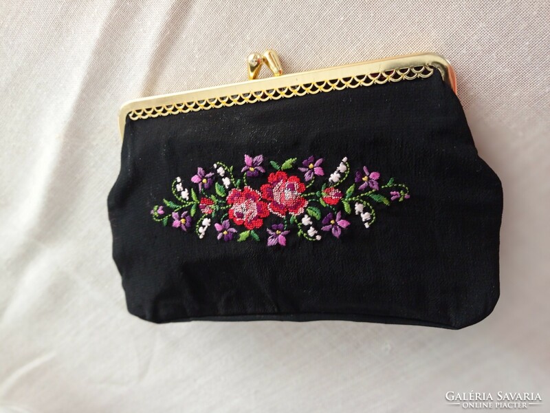 Antique, tapestry-decorated wallet, theater bag