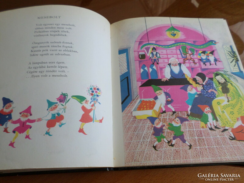 Rich fairy tale shop in Erzi with drawings by Kató Lúkat, 1984