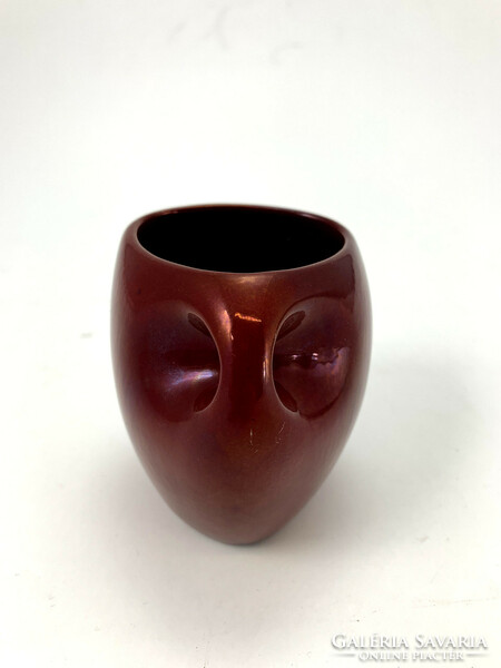 Bordó irizáló mázas Zsolnay váza , tervezte Nádor Judit - 4911