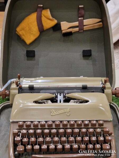 Rheinmetall typewriter