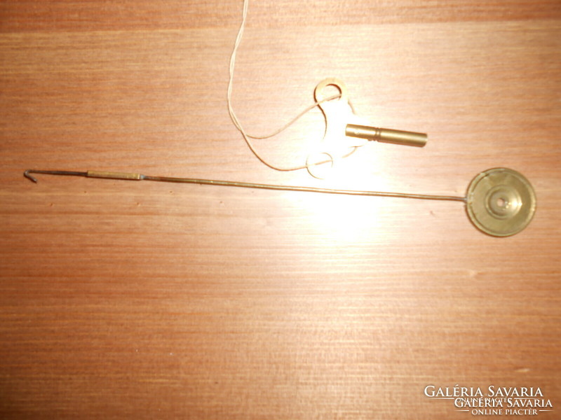 Table clock with a quarter strike mechanism