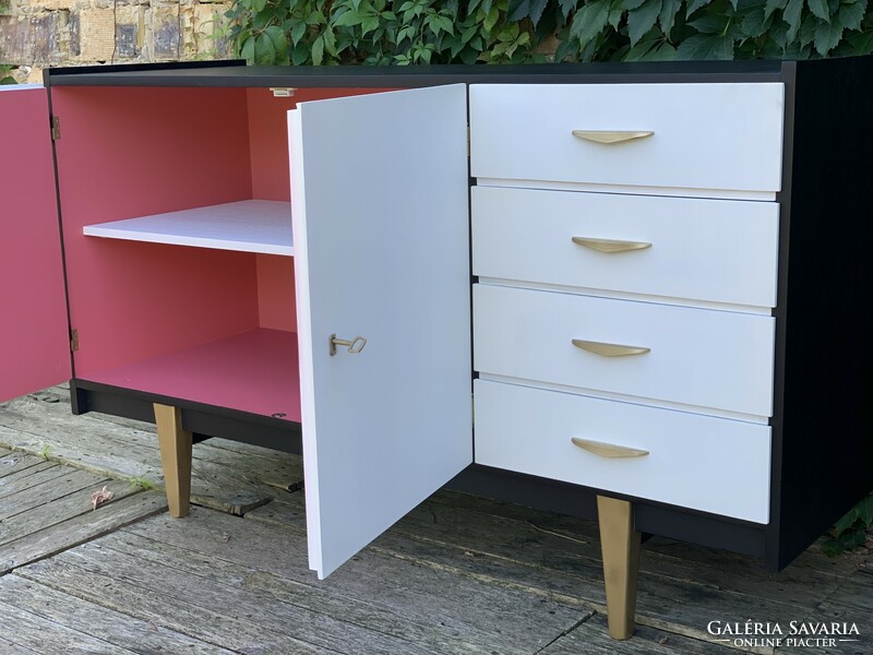 Retro 4-drawer chest of drawers