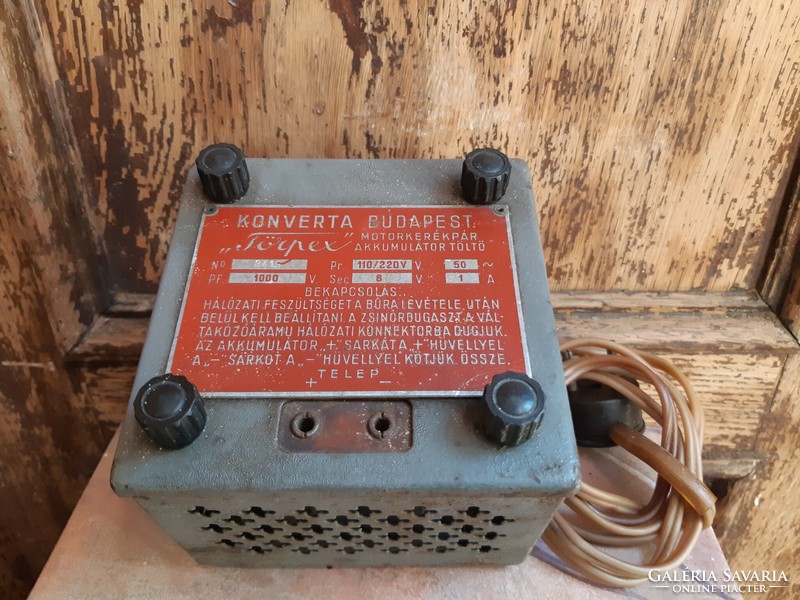 Oldtimer collectors! Konverta törpex motorcycle battery charger