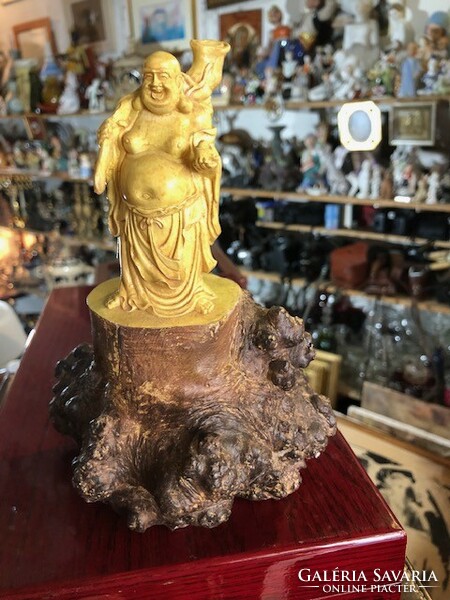 Happy Buddha statue made of ceramic, 18 cm high.