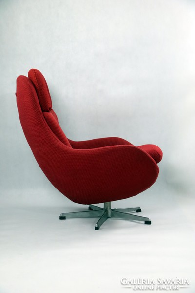 Závody - space age swivel chair - 70's