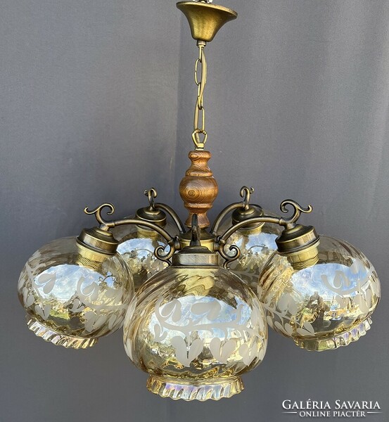 Búrás wood-copper chandelier.